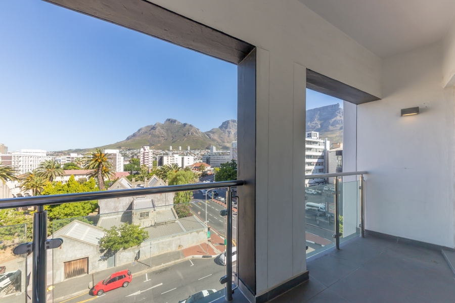 1 Bedroom Property for Sale in Cape Town City Centre Western Cape